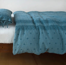Load image into Gallery viewer, IN STOCK Bella Notte Linens Ines Duvet Cover, White
