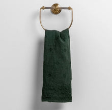 Load image into Gallery viewer, Bella Notte Linens Ines Guest Towel