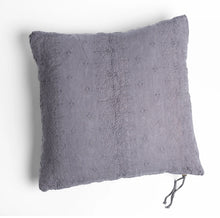 Load image into Gallery viewer, Bella Notte Linens Ines Throw Pillow, 24" x 24"
