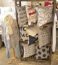 Load image into Gallery viewer, Hundred Hearts Linen Pillow