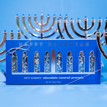Load image into Gallery viewer, Hanukkah Chocolate Covered Pretzel Gift Set

