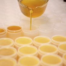 Load image into Gallery viewer, Lavender Salve by Los Poblanos Farm
