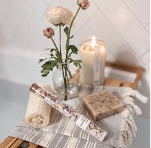 Load image into Gallery viewer, Nectar Republic Rose Sandalwood Candle
