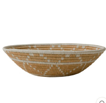 Load image into Gallery viewer, Large Basket, Apricot Burst, 12"
