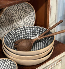 Load image into Gallery viewer, Terrafirma Ceramics Medium Serving Dish
