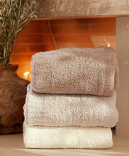 Load image into Gallery viewer, Barefoot Dreams CozyChic Throw (Grey, Pink, Stone, Cream)
