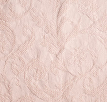 Load image into Gallery viewer, IN STOCK Bella Notte Linens Adele Throw Blanket, Pearl
