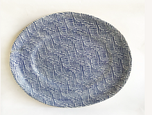 Load image into Gallery viewer, Terrafirma Ceramics Banquet Platter, Cobalt
