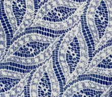 Load image into Gallery viewer, Terrafirma Ceramics Banquet Platter, Cobalt
