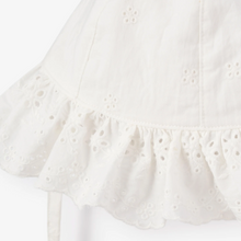 Load image into Gallery viewer, Elegant Baby Eyelet Lace Sun Hat
