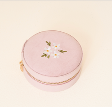 Load image into Gallery viewer, Velvet Jewelry Travel Case (4 colors)
