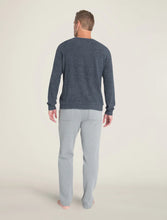 Load image into Gallery viewer, Barefoot Dreams Men's CozyChic Raglan Pullover, Large
