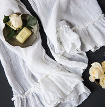 Load image into Gallery viewer, Bella Notte Linens Linen Whisper Guest Towel
