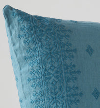 Load image into Gallery viewer, Bella Notte Linens Ines Throw Pillow, 24" x 24"

