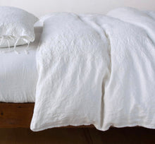 Load image into Gallery viewer, IN STOCK Bella Notte Linens Ines Duvet Cover, White
