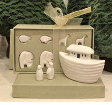 Load image into Gallery viewer, Minature Noah's Ark Porcelain Set
