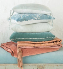 Load image into Gallery viewer, Bella Notte Linens Lynette Throw Pillow, 2 Sizes (18 colors)
