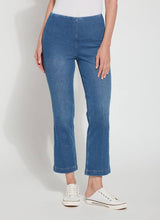 Load image into Gallery viewer, Lysse Ankle Denim Baby Bootcut -Mid Wash Denim
