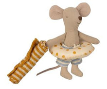 Load image into Gallery viewer, Maileg Beach Mouse (Cabana Blue or Red)
