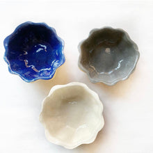 Load image into Gallery viewer, Terrafirma Ceramics Mini Scallop Bowl, Ivory
