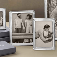Load image into Gallery viewer, Mariposa Signature Silver Frame, 5x7
